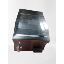 Grillade électrique - Plaque lisse chromée - 22 dm² - Gamme 650 - 60FTE405 - Baron