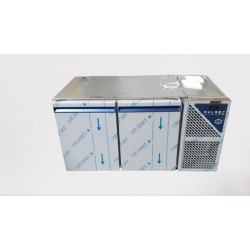 Table réfrigérée négative sans dessus -18/-22°C - 396 L - 2 portes pleines - Avec groupe logé -TP802NSD-3 - Dalmec