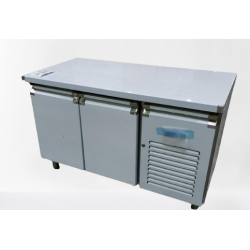 Furnotel - Table réfrigérée inox négative avec évaporateur ventilé - 2 portes - 282 litres - Sans dosseret - GN2101BTX